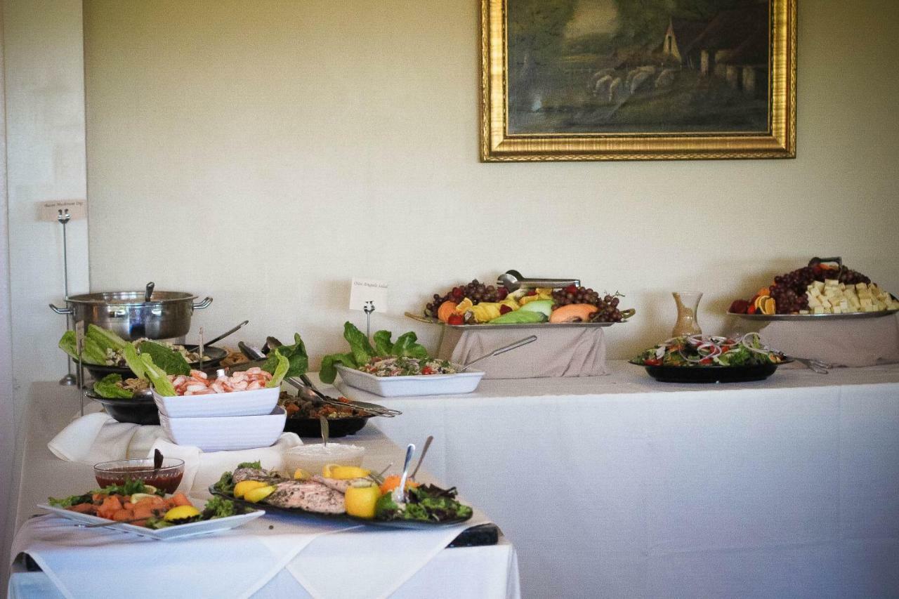 The Lucerne Inn Dedham Екстериор снимка
